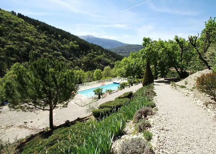 La Clue/ Le Jas Du Ventoux