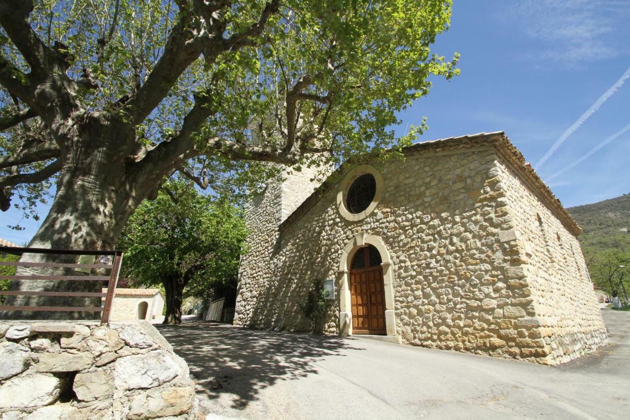 Pensión La Clue/ Le Jas Du Ventoux